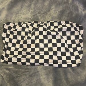 SHEIN Black and White Checkered Crop Top